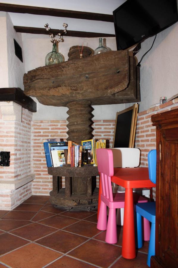 Casa Rural La Bodega, Ofrece Cata De Vino Gratis Horche Dış mekan fotoğraf